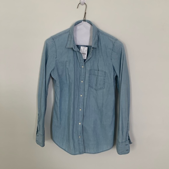 J.Crew NWT Chambray Shirt - Picture 2 of 7